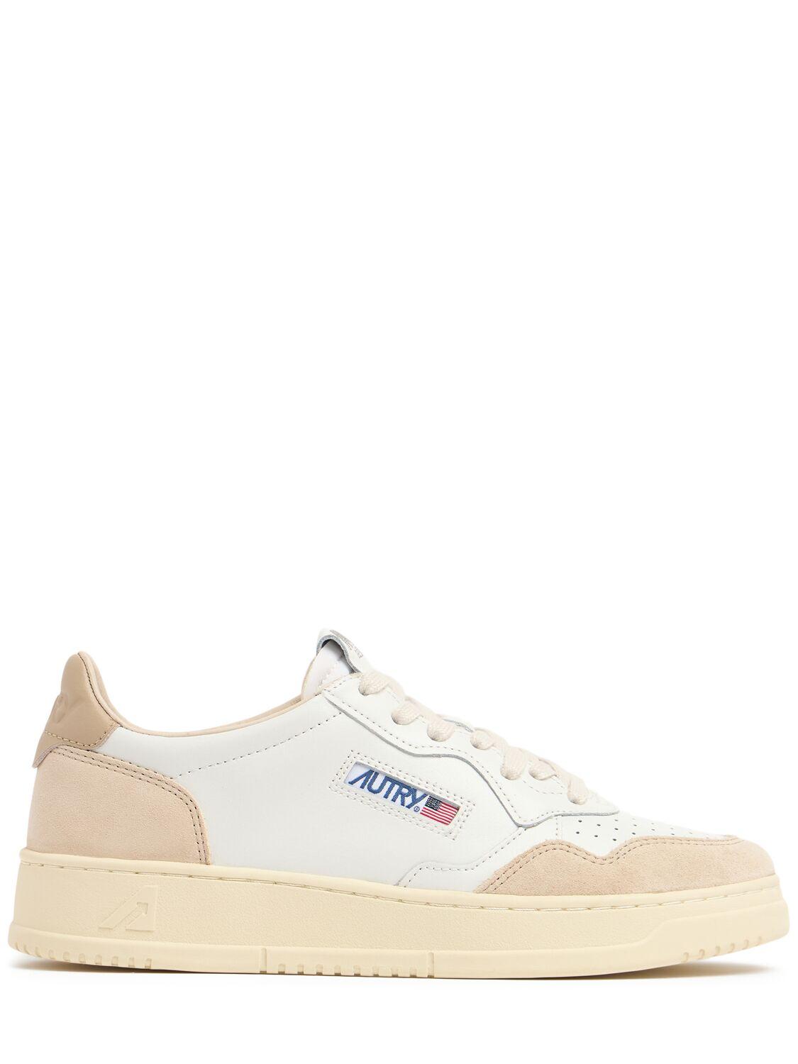 AUTRY Medalist Low Suede Sneakers