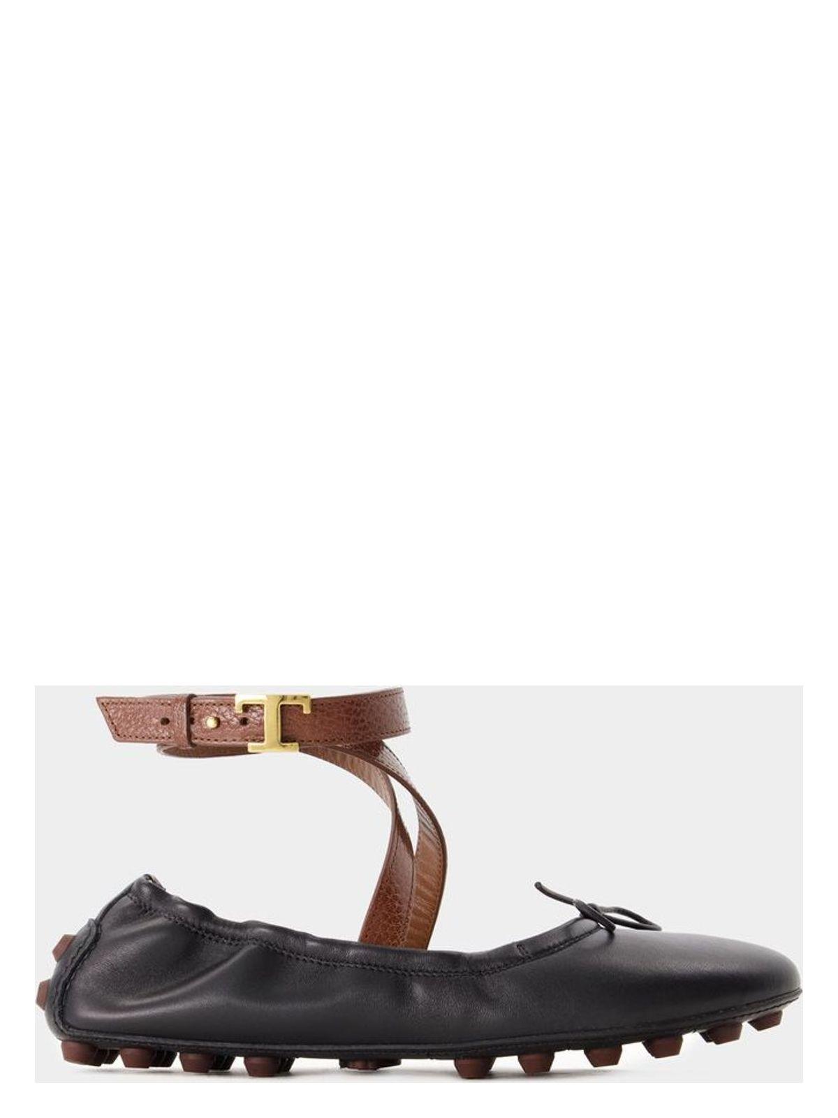 Tod's Women's Gommini Ballerinas Sandal in Black