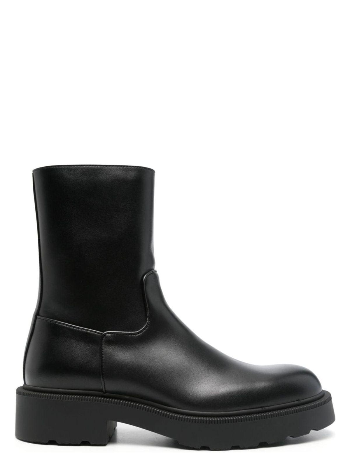 THE ROW Nobilis TR Leather Boot in Black