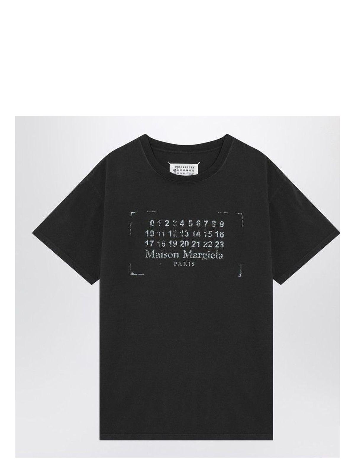 Maison Margiela Women's T-Shirt in Washed Black