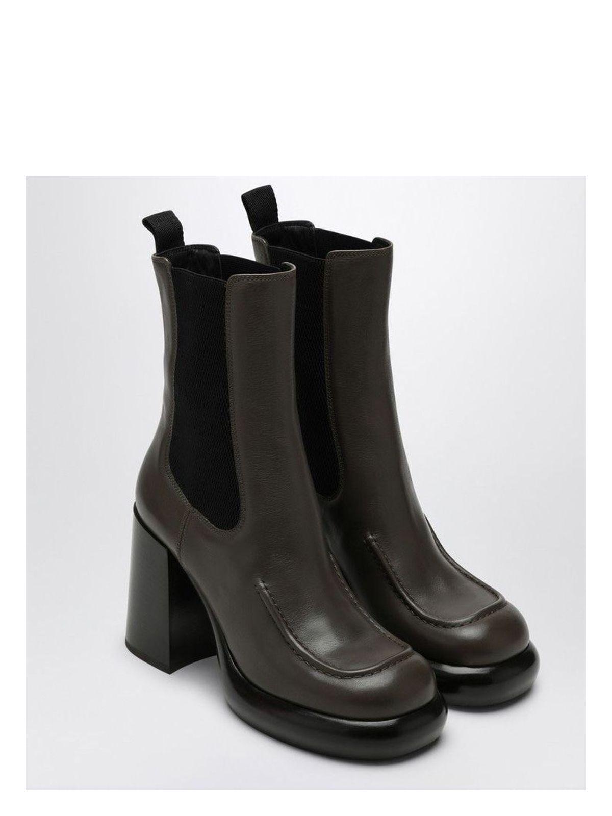 Burberry Women's Chelsea Wedge Boot in Dark Green Leather