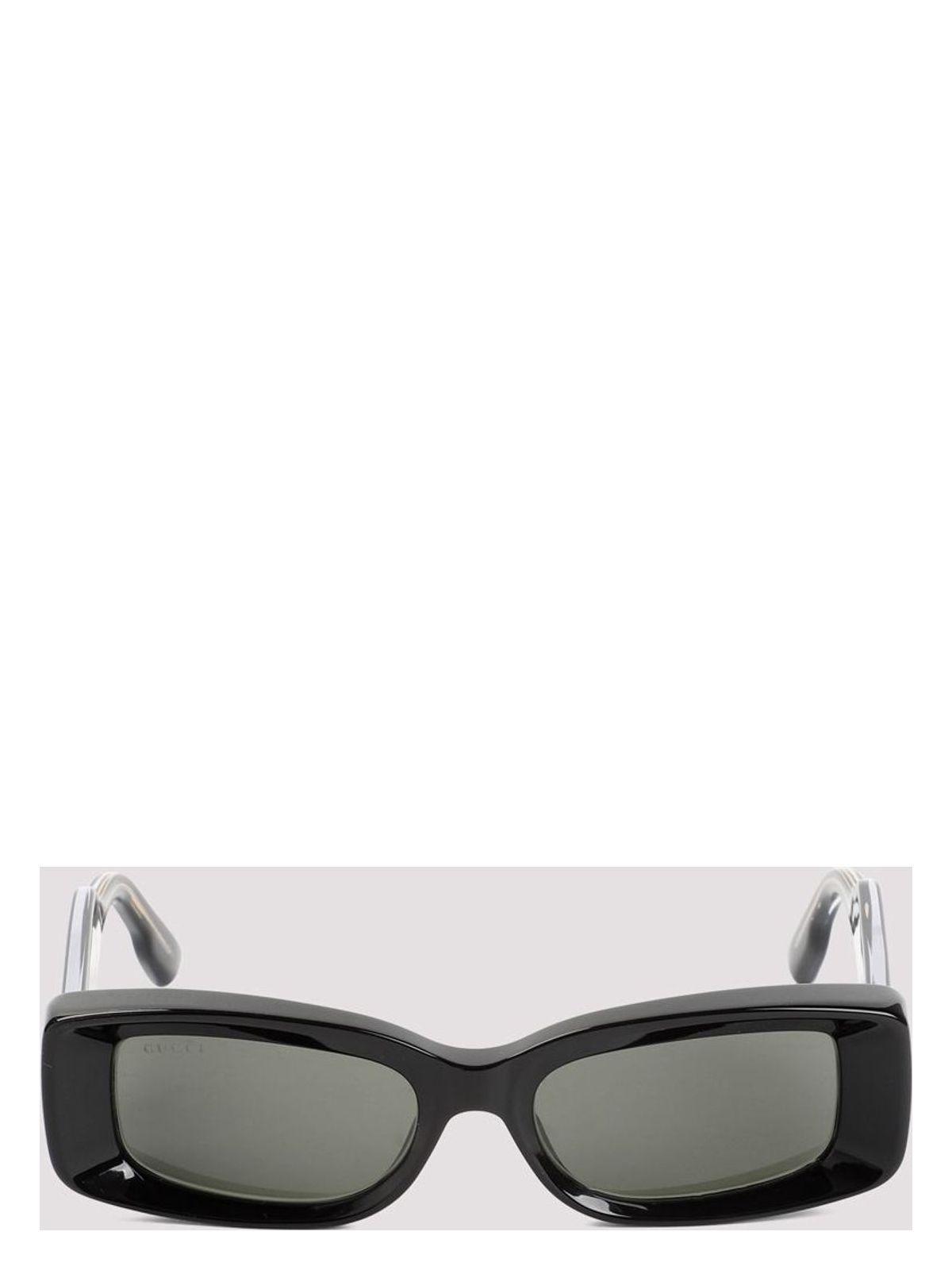 Gucci Women's Rectangular Sunglasses in Black