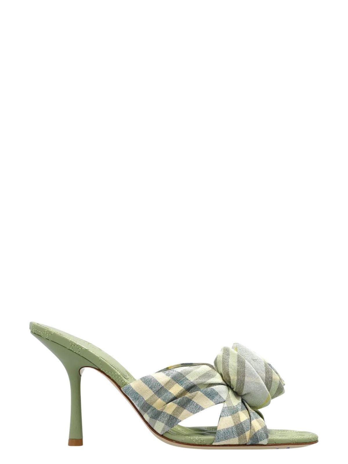 Burberry Mews Rose 90 Pumps and Embroidered Fabric Mews Mules
