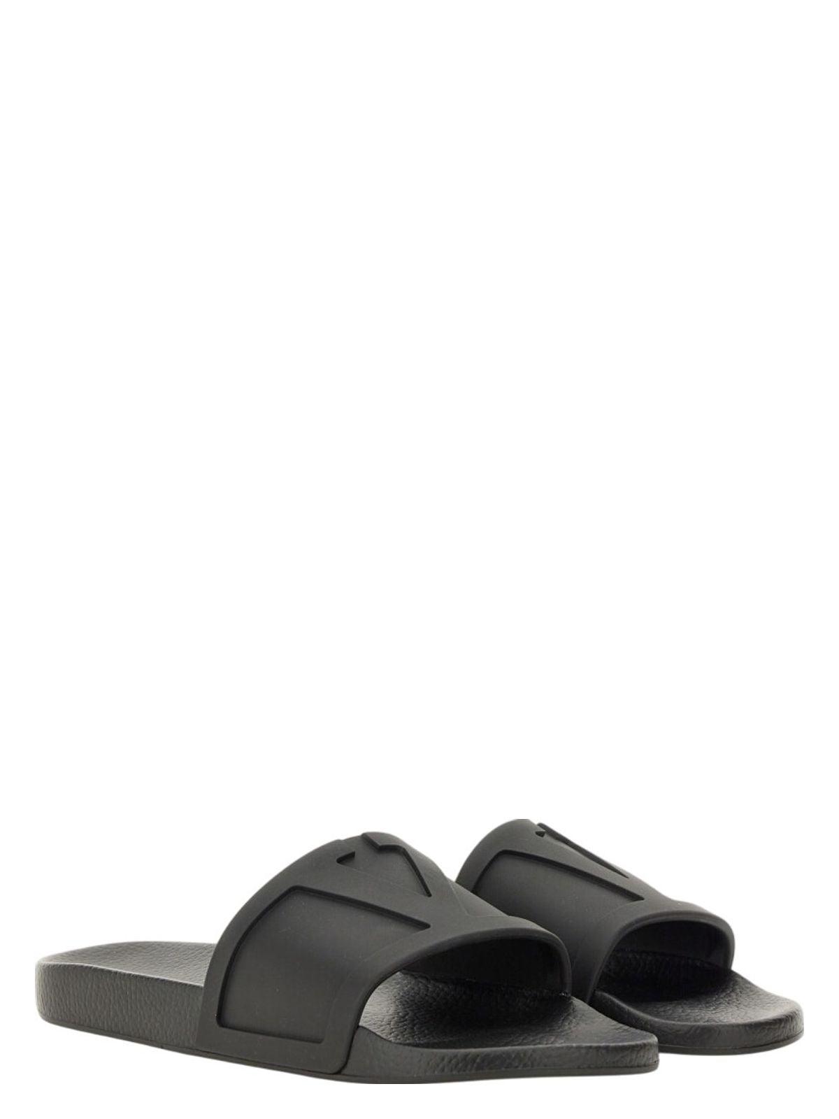 Valentino Garavani Men's Slide Sandal Coolside in Black
