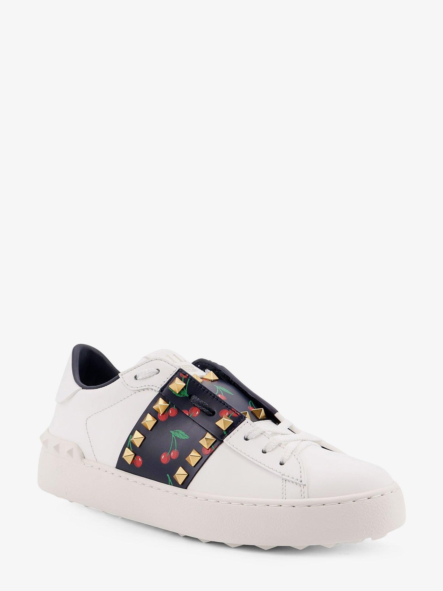 VALENTINO GARAVANI Rockstud Untitled Leather Low-Top Sneakers
