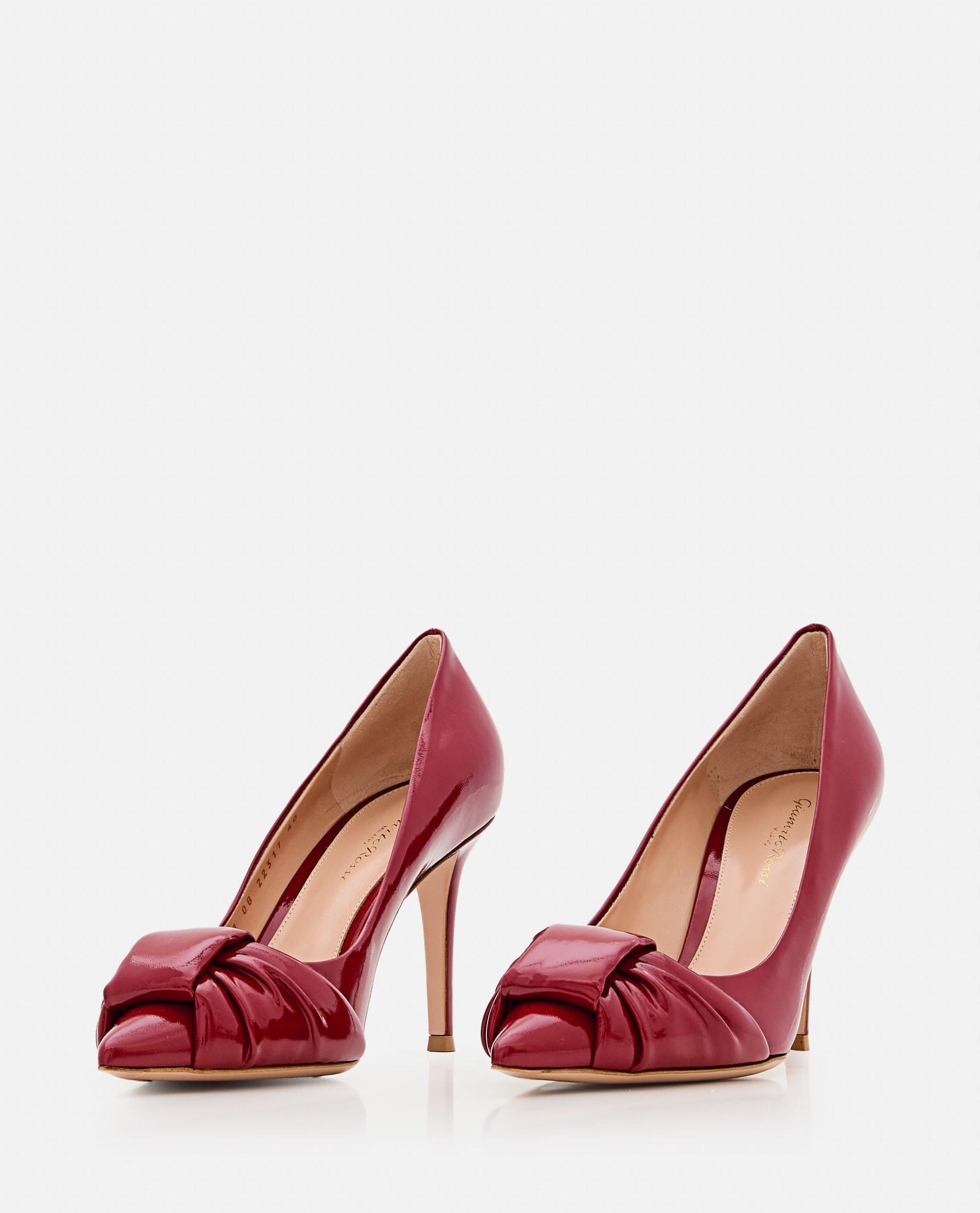 Gianvito Rossi Pointed Toe Heels