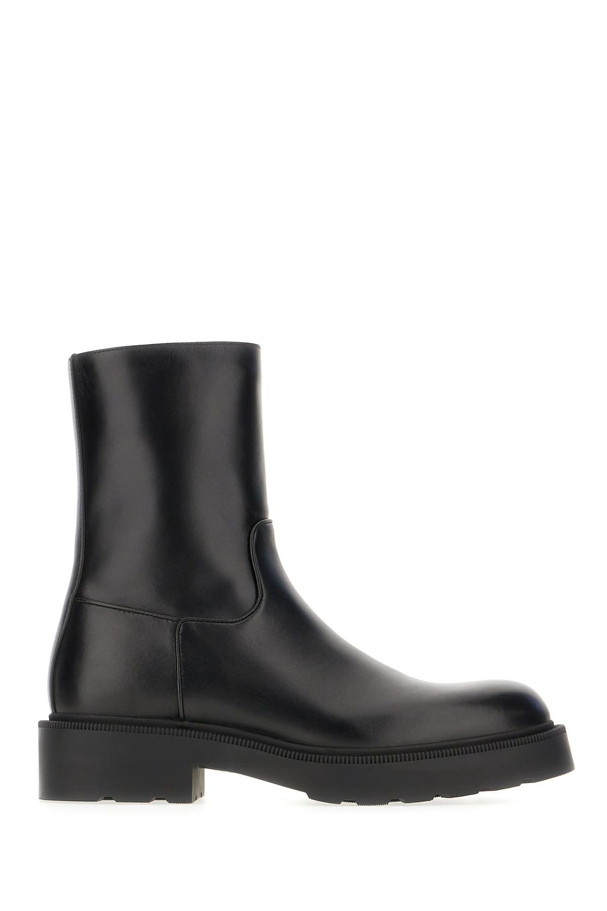 THE ROW Nobilis TR Leather Boot in Black