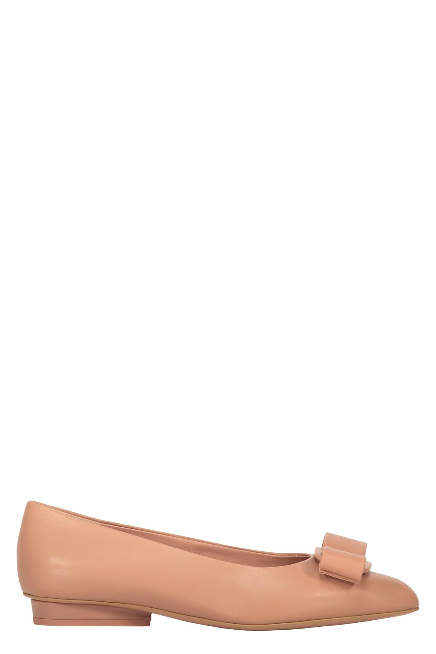 Ferragamo Leather Ballet Flats With Logo